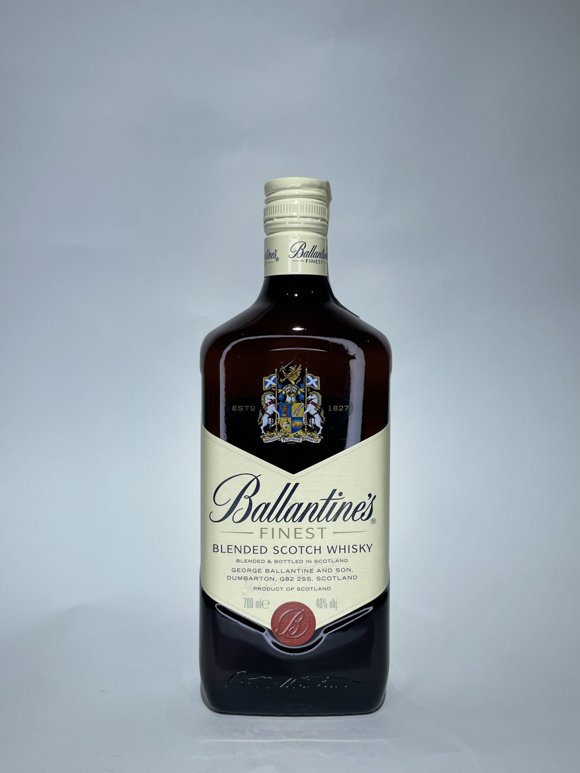 BALLANTINE`S / 0,7L / 40% – Marco polo Alkohole Świata