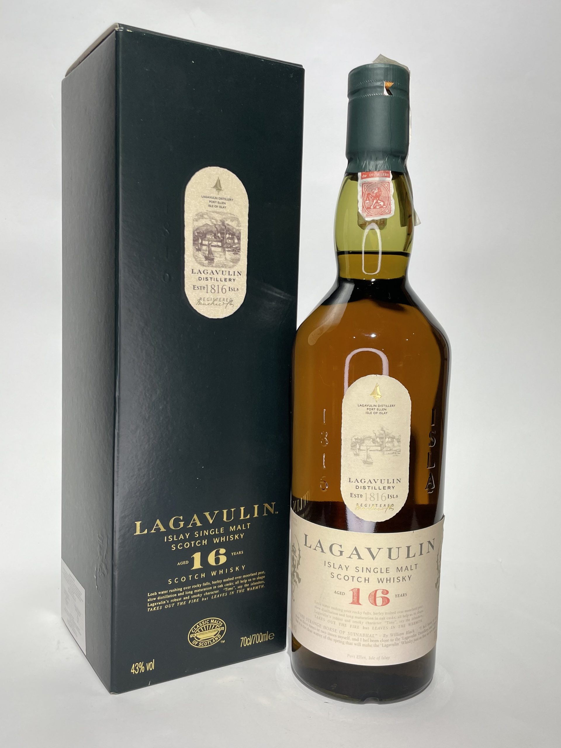 LAGAVULIN 16 YO / 0,7L / 43%