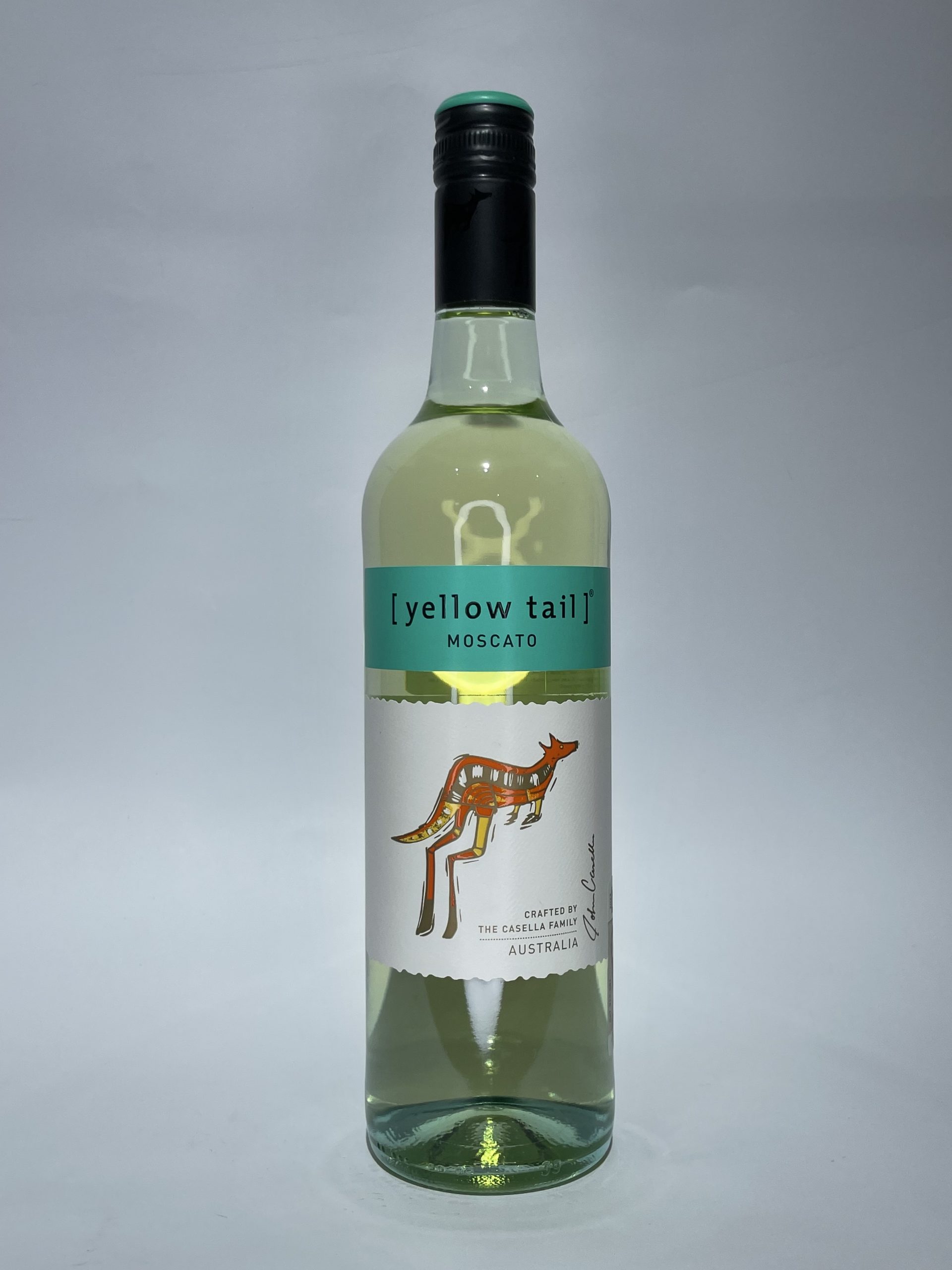 YELLOW TAIL MOSCATO
