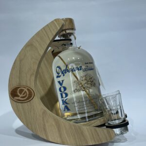 DĘBOWA POLSKA STOJAK KSIĘŻYC 2 KIEL. / 0,7L / 40%